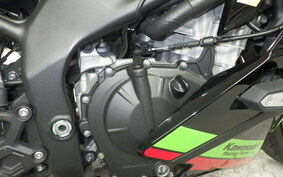 KAWASAKI ZX-25R ZX250G