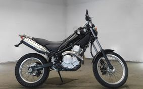 YAMAHA TRICKER DG16J