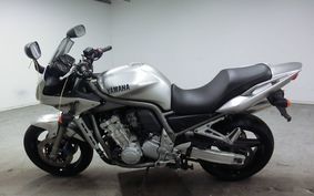 YAMAHA FZS1000 FAZER 2001 RN06