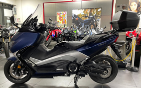 YAMAHA T-MAX 530 2018 SJ15J