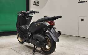 YAMAHA N-MAX SEE3