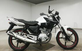 YAMAHA YBR125 RE05