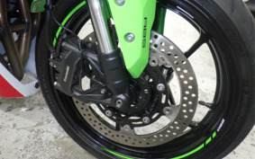 KAWASAKI ZX-25R ZX250E