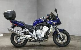 YAMAHA FZS1000 FAZER 2002 RN06