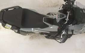 HONDA X-ADV 750 2022 RH10