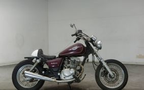 SUZUKI マローダー125 NF48A