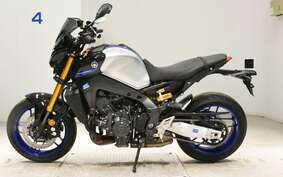 YAMAHA MT-09 SP 2023 RN69J