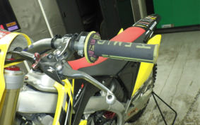 SUZUKI RM-Z250