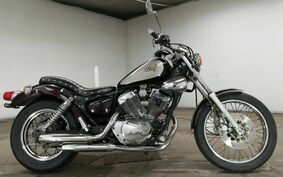 YAMAHA VIRAGO 250 3DM