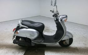 YAMAHA VINO 125 SE24