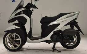 YAMAHA TRICITY 125 SE82J