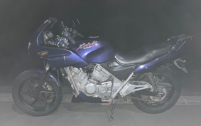 HONDA XELVIS MC25