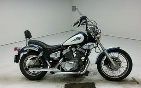 YAMAHA VIRAGO 250 1996 3DM