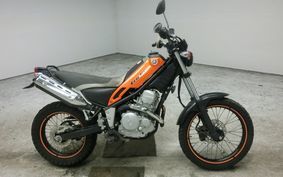 YAMAHA TRICKER DG10J