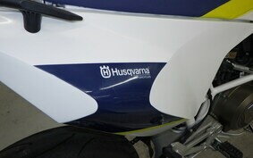 HUSQVARNA 701SM 2019