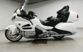 HONDA GL 1800 GOLD WING 2011 SC68