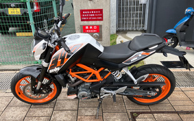 KTM 390 DUKE 2017 JGJ40