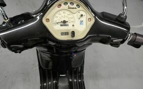 VESPA LX125IE M68100