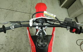 HONDA CRF125F JE03