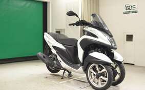 YAMAHA TRICITY 125 SE82J