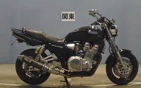 YAMAHA XJR1300 1999 RP01J