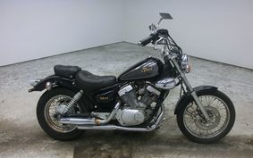 YAMAHA VIRAGO 250 3DM