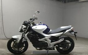 SUZUKI GLADIUS 2010 VK58A