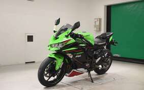 KAWASAKI ZX-25R ZX250E