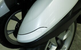 YAMAHA TRICITY 125 SE82J