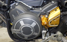 DUCATI SCRAMBLER ICON 2015