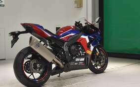 HONDA CBR1000RR R 2020 SC82