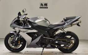 YAMAHA YZF-R1 2004 RN13