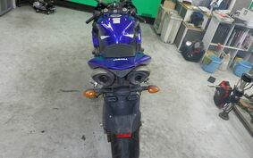 YAMAHA YZF-R1 2004 RN12