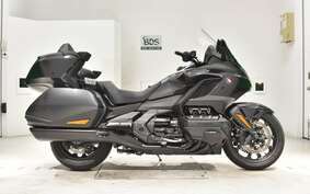 HONDA GL 1800 GOLD WING TOUR DCT 2022 SC79