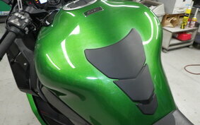 KAWASAKI NINJA H2 SX SE 2022 ZXT02P