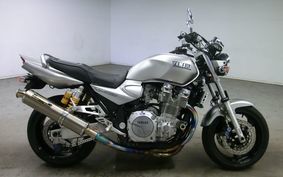 YAMAHA XJR1300 2001 RP03J