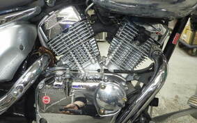 SUZUKI INTRUDER 250 LC VJ51A