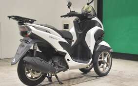 YAMAHA TRICITY 125 SE82J