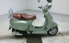 VESPA LXV125ie M681