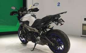 YAMAHA MT-09 A 2016 RN34J