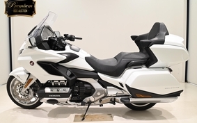 HONDA GL 1800 GOLD WING TOUR DCT SC79