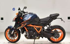 KTM 1290 SUPER DUKE R EVO 2022 V3940