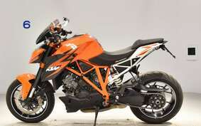 KTM 1290 SUPER DUKE R 2015 V3940