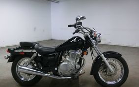 SUZUKI GZ250 Marauder NJ48A