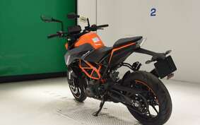 KTM 390 DUKE 2024