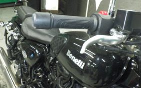 BENELLI インペリアーレ400 2023