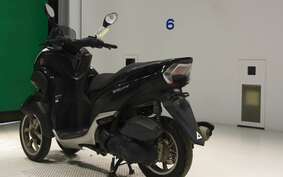 YAMAHA TRICITY 125 SE82J