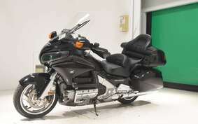 HONDA GL 1800 GOLD WING 2015 SC68