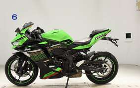 KAWASAKI ZX-25R ZX250E