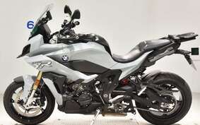 BMW S1000XR 2021 0E41